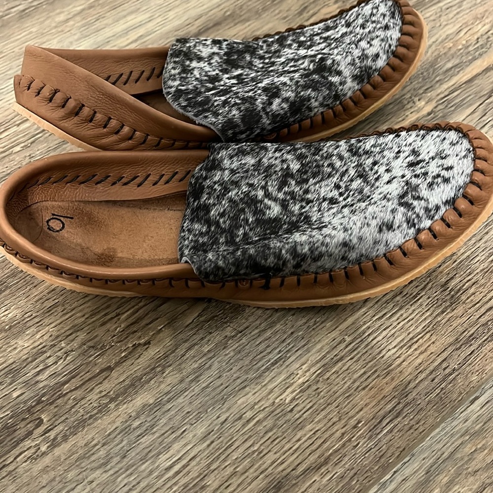 Cow hide and leather Mocs